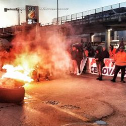 Agitazione sindacale davanti al varco Etiopia, porto di Genova 